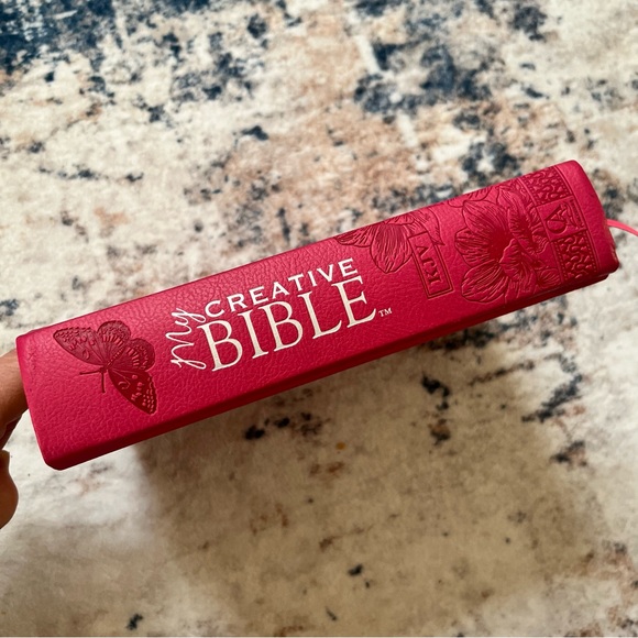 My Creative Bible KJV Journaling Bible - Picture 12 of 12